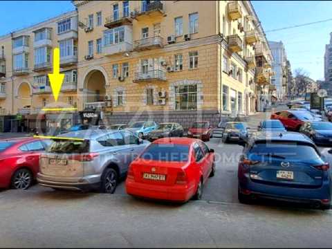 комерційна за адресою Лютеранська вул., 1