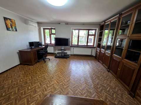 квартира за адресою Болгарська вул., 65