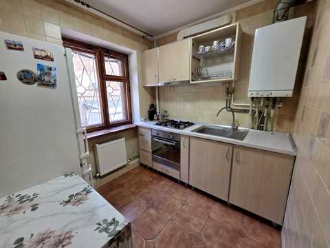 квартира за адресою Болгарська вул., 65