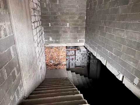 коммерческая по адресу Правды просп. (Правди), 43-Б