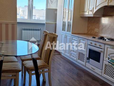квартира за адресою Академіка Заболотного вул., 66/2