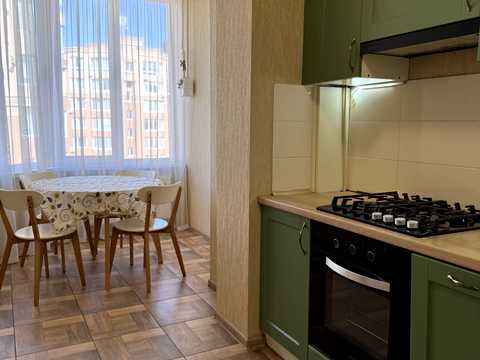 квартира за адресою Корольова вул., 2