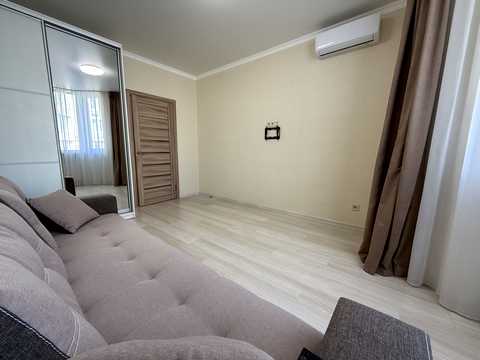 квартира за адресою Корольова вул., 2