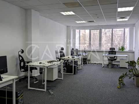 комерційна за адресою Польова вул., 24д