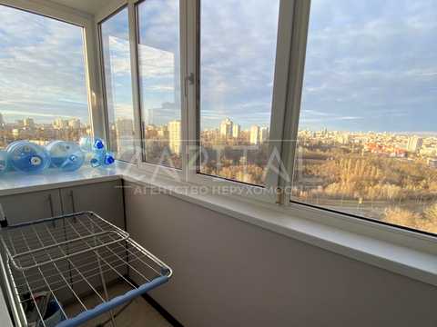квартира по адресу Николая Амосова ул., 2