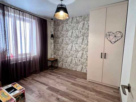 квартира за адресою Конторська вул. (Червоножовтнева), 10