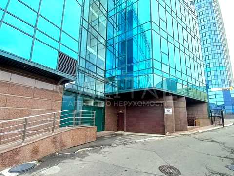 комерційна за адресою Голосіївський пров., 30А