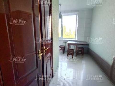 квартира за адресою Перемоги просп., 72