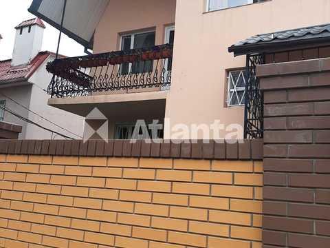 будинок за адресою Одеса, Університетський пров.