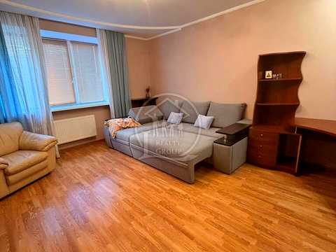 квартира за адресою Композитора Ніщинського вул., 16