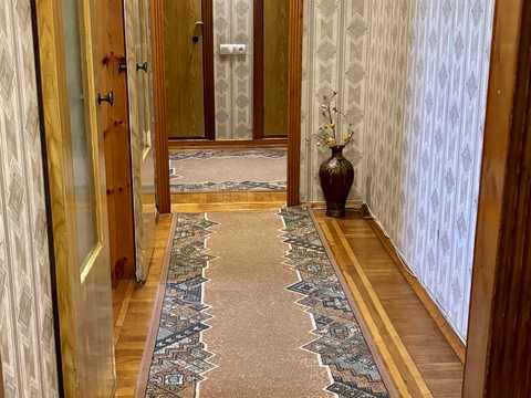 квартира за адресою Ревуцького вул., 20