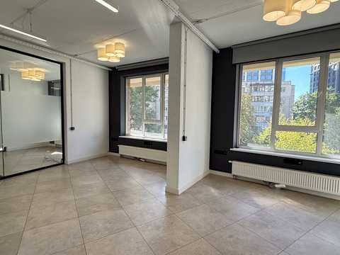 комерційна за адресою Василя Тютюнника вул. (Анрі Барбюса), 28-А