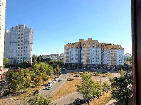 квартира по адресу Павла Тычины просп., 9