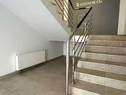 комерційна за адресою Василя Тютюнника вул. (Анрі Барбюса), 28-А
