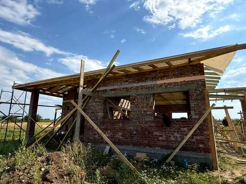 дом по адресу Село Підпечери