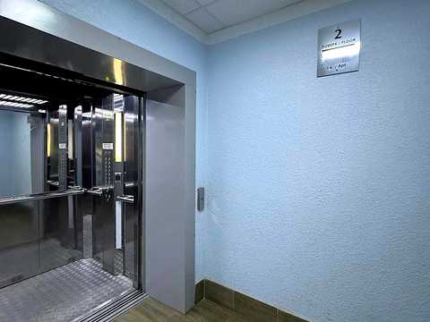 квартира за адресою Академіка Вернадського бульв., 24