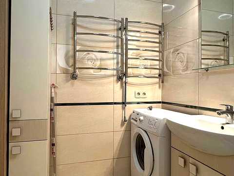 квартира за адресою Академіка Вернадського бульв., 24