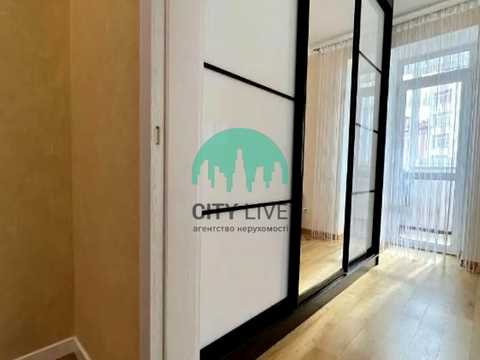 квартира за адресою Дмитра Коцюбайла вул., 3