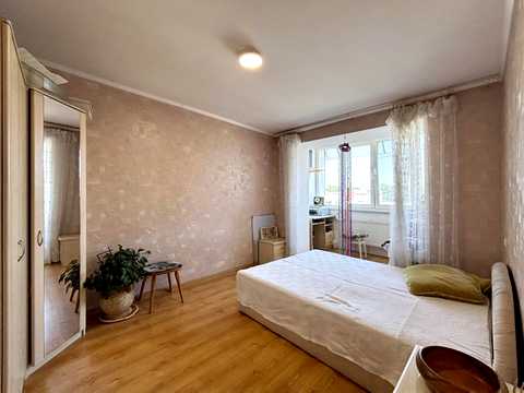 квартира за адресою Гната Хоткевича вул., 65-А