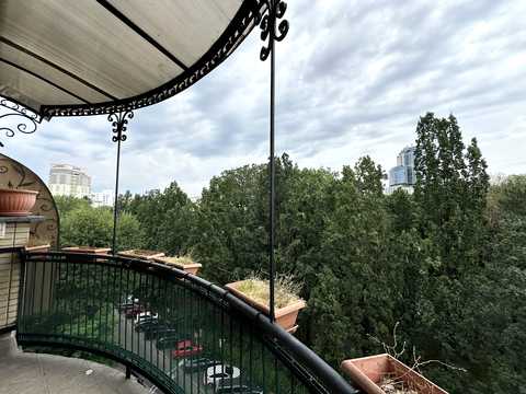 квартира за адресою Назарівська вул. (Вєтрова), 11