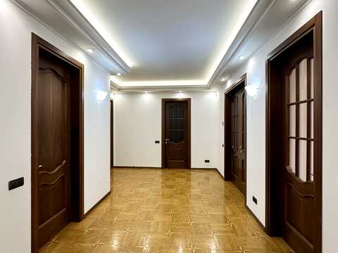квартира за адресою Назарівська вул. (Вєтрова), 11