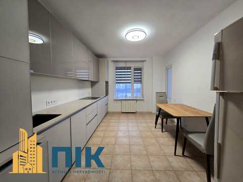 квартира по адресу Миколы Бажана просп., 36