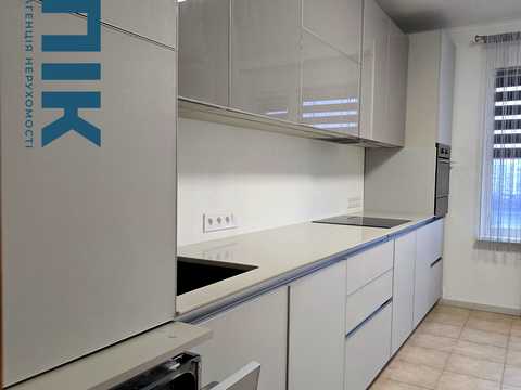 квартира по адресу Миколы Бажана просп., 36