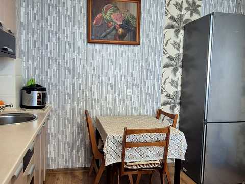 квартира за адресою Парусна вул. (Героїв Сталінграду), 17