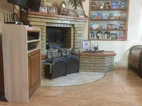 будинок за адресою центральна