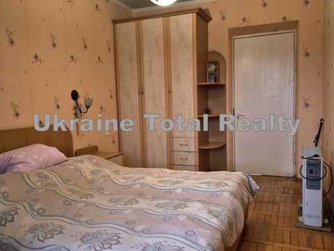 квартира за адресою Київ, Срібнокільська вул., 20