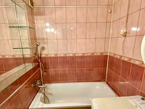 квартира за адресою Електрозаводська вул., 6