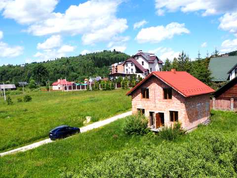 комерційна за адресою смт. Східниця, Данила Галицького, 16 В