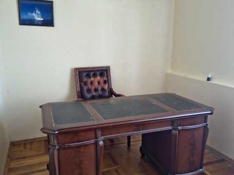 будинок за адресою Київська, 1