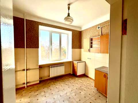 квартира за адресою Івана Мазепи вул. (Січневого Повстання), 4