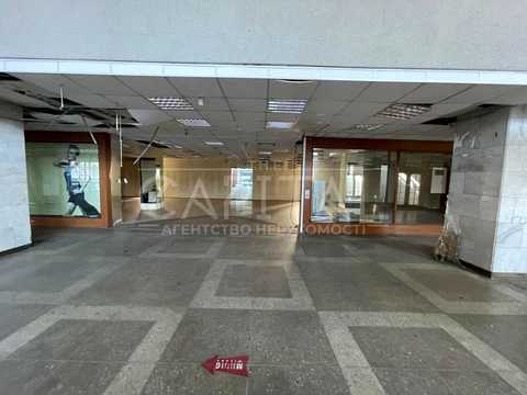 коммерческая по адресу Львовская пл., 8А