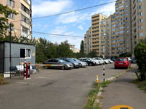 квартира за адресою Тростянецька вул., 49
