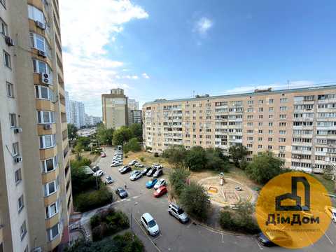 квартира за адресою Тростянецька вул., 49