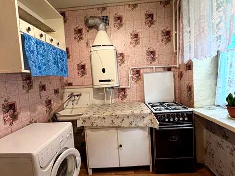 квартира за адресою Зарічанська вул., 14/3