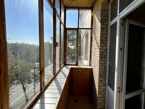 квартира за адресою Івана Мазепи вул. (Січневого Повстання), 4