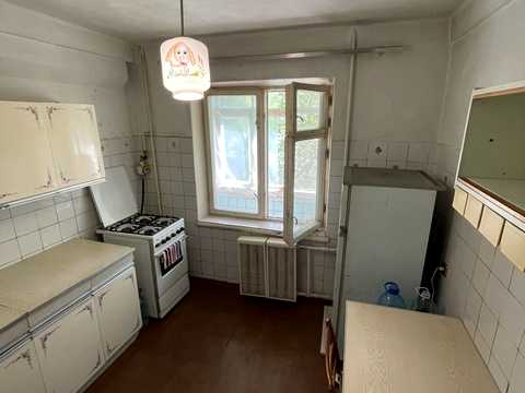 квартира за адресою Романа Ратушного вул. (Волгоградська), 5