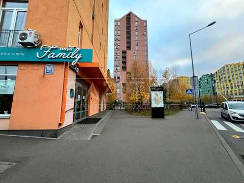 комерційна за адресою Регенераторна вул., 4 к14