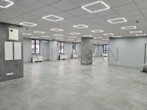 комерційна за адресою Велика Васильківська вул. (Червоноармійська), 72