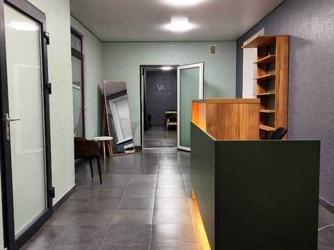 комерційна за адресою Мечникова вул., 109-Б