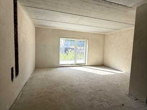 будинок за адресою с. Крихівці, Місячна вул.