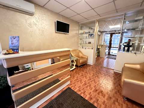 коммерческая по адресу Юности просп., 27