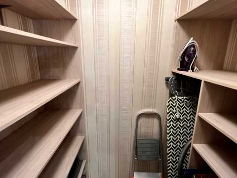 квартира по адресу Академика Глушкова просп., 9-В