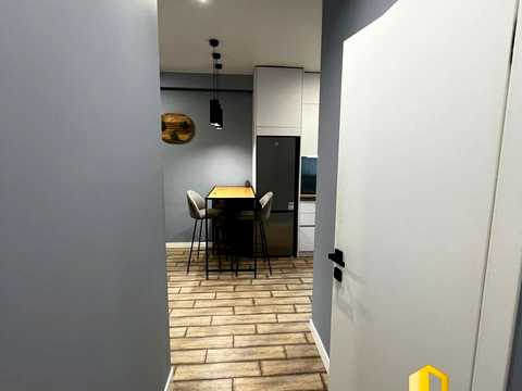 квартира по адресу Героїв Майдану ул., 1