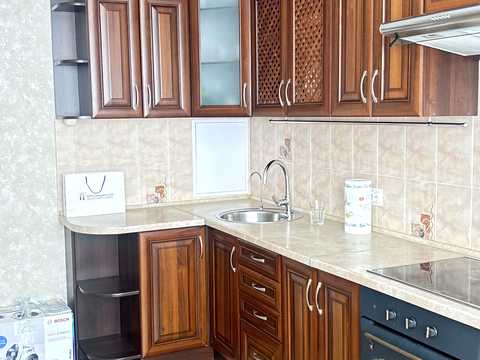 квартира по адресу Александра Мишуги ул., 8