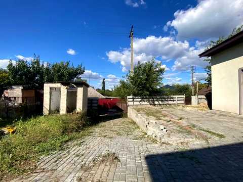 будинок за адресою Делегатська вул.