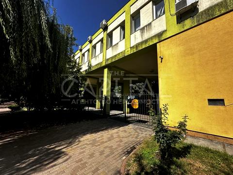 комерційна за адресою Байди-Вишневецького вул., 1